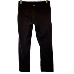 Lululemon cropped black leggings, size 4